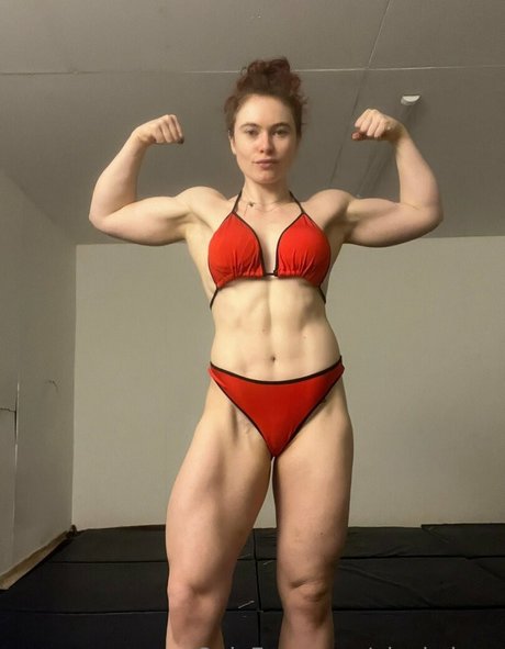 Alexis Luna nude model photos