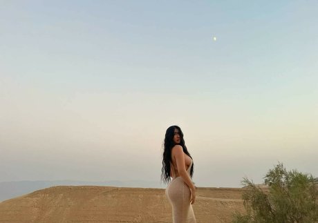 _estherng top star photos