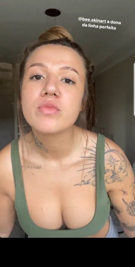 Elana Dara xxx model photo