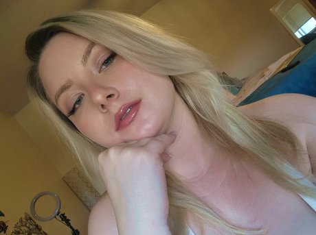 pawgdownthestreet121 top model img