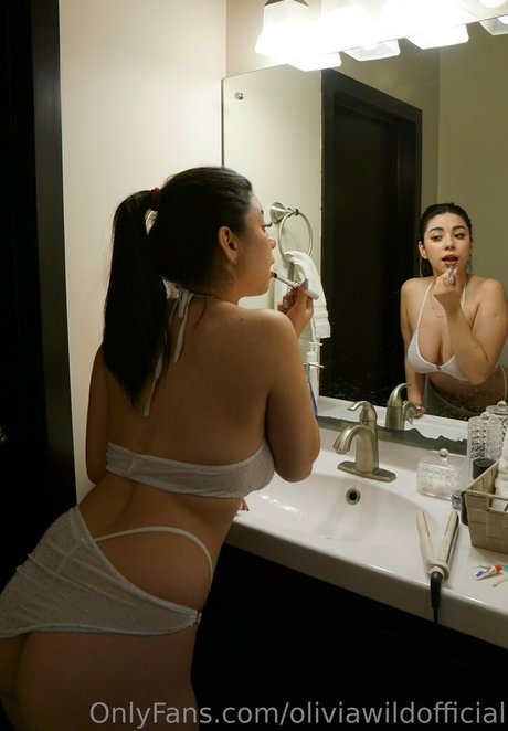 oliviawildofficial Profile pic