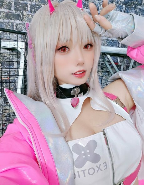 Messie Huang erotic pornstar images