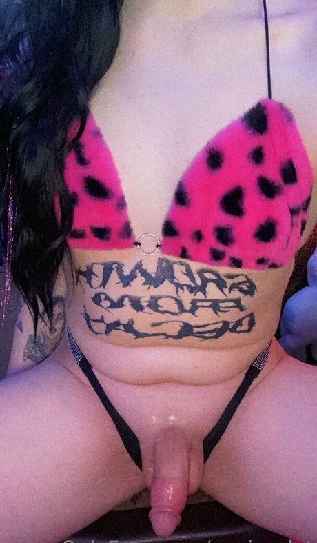 veeisaslut adult actress image