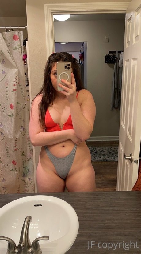 Janie Fit model top pics