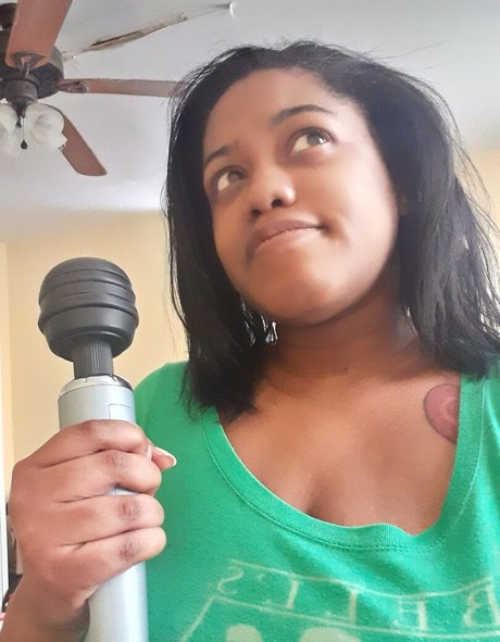 farrismaiden model xxx picture