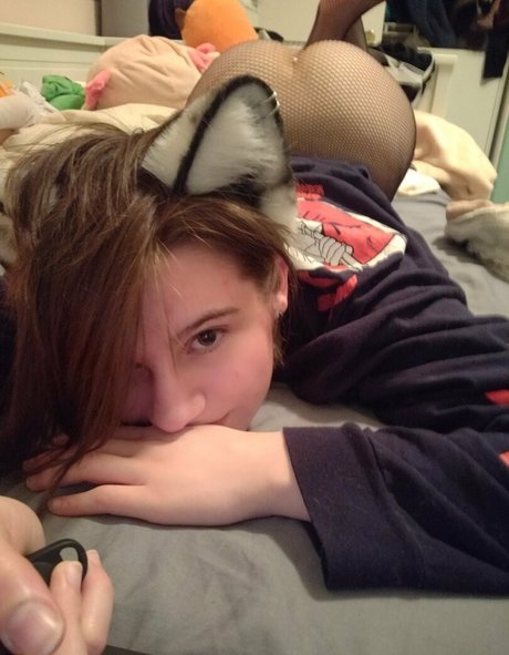 korviid model pornographic picture