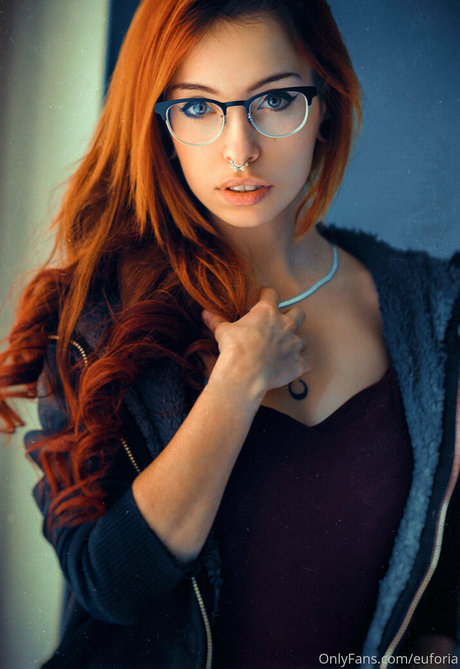 euforia model high quality pictures