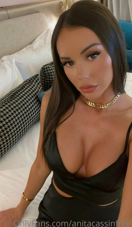 anitacassinfree top actress pictures