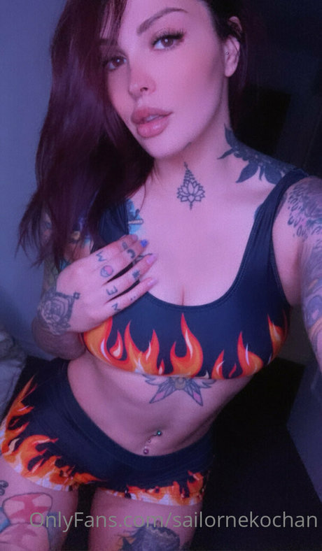 sailornekochan erotic star photo