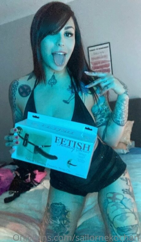 sailornekochan model perfect images