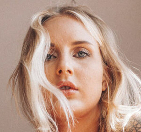 Delis Benetti best actress pictures