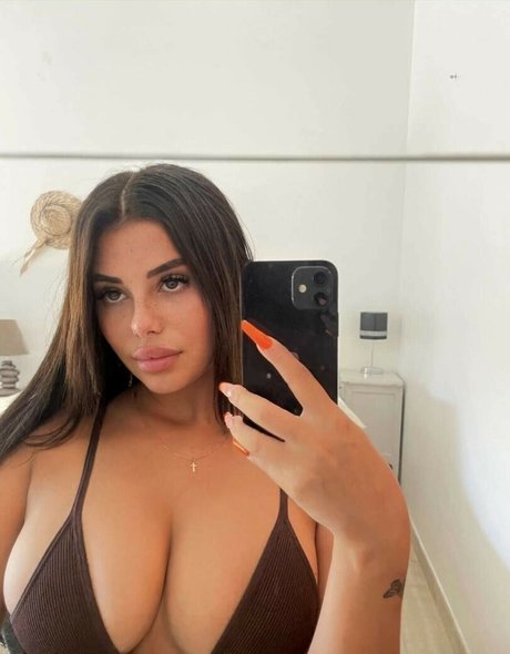 LouMrcsl best model pic