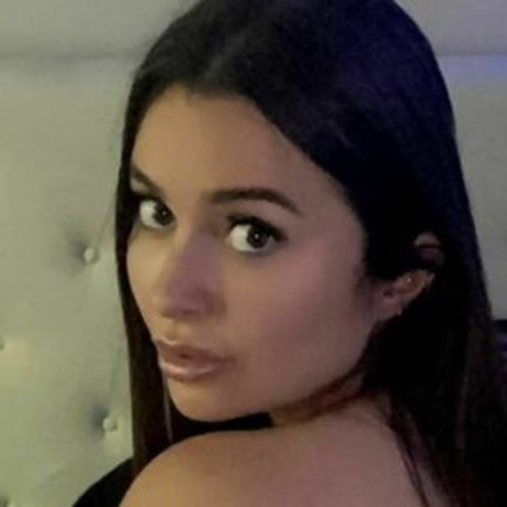 Emily Hurley art pornstar img