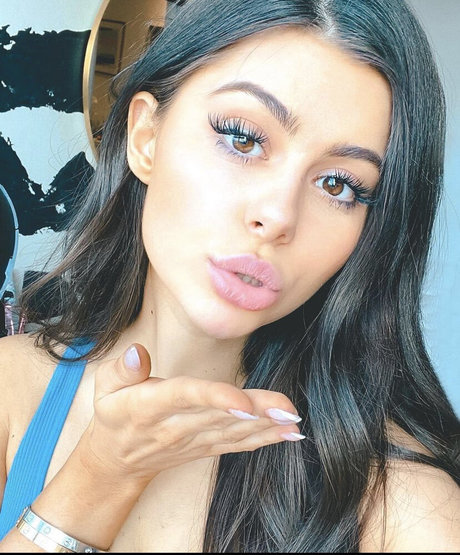 Azzyland pornstar perfect picture