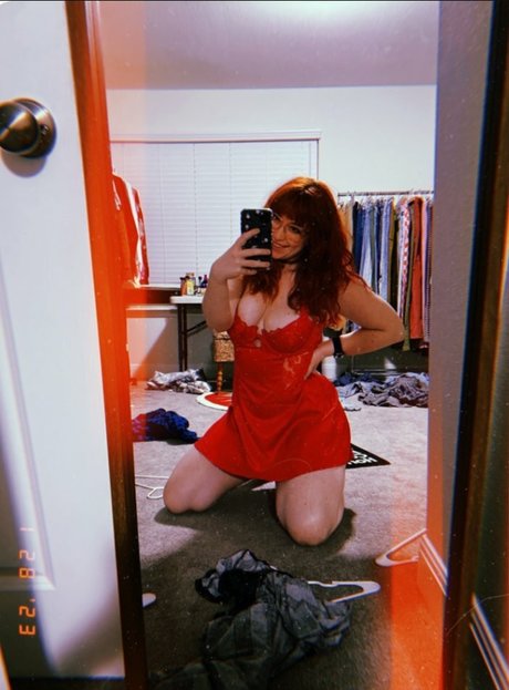 Koolysmiley model naked photos