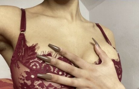 afroshawty high quality model photo