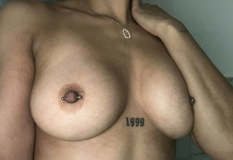 afroshawty nice model pic