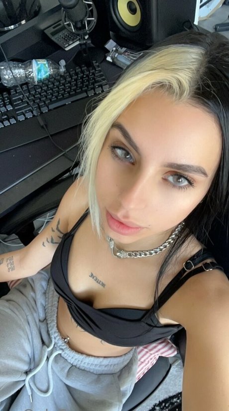 gabbigonxo best model pics