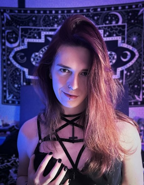 Just Leah pornstar pics