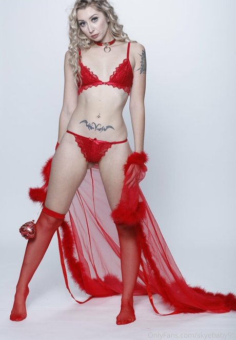 skyebaby95 xxx pornstar archive