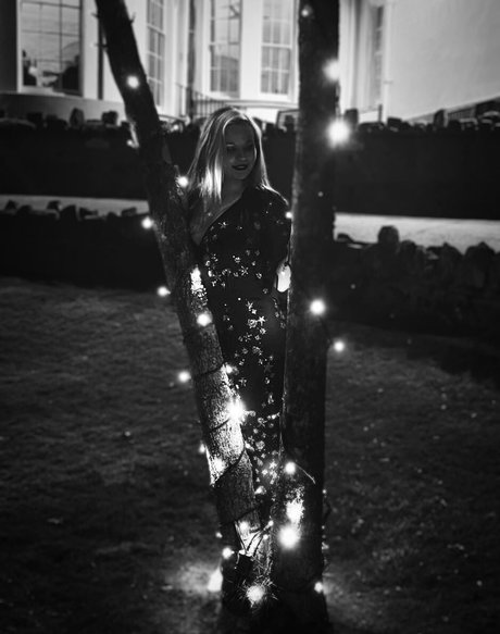 Sophia Diamond pretty star pictures