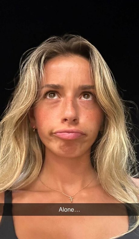 Sadie Mckenna model nice img