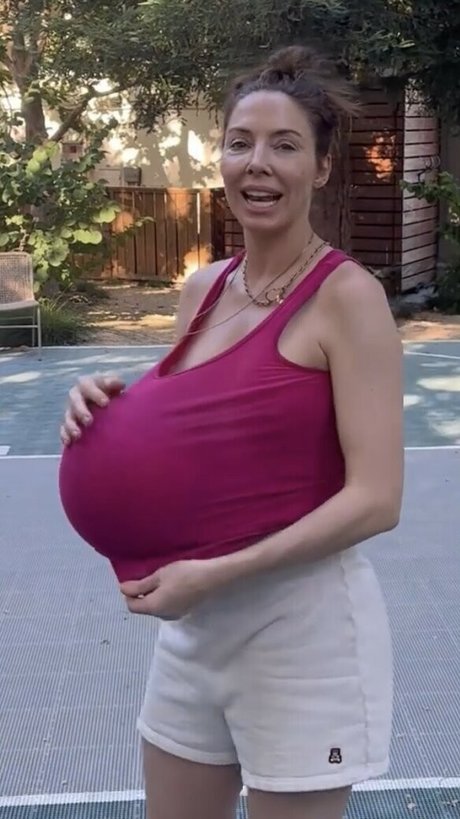 Whitney Cummings pornstar art gallery