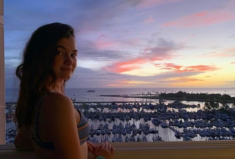 Mina Kess model sex photos