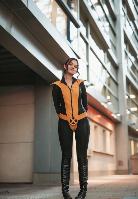 Mina Kess nice actress picture