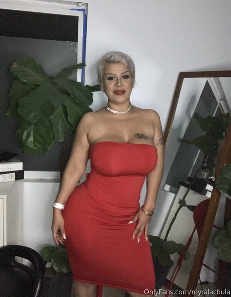 Myralachula nude pornstar pic