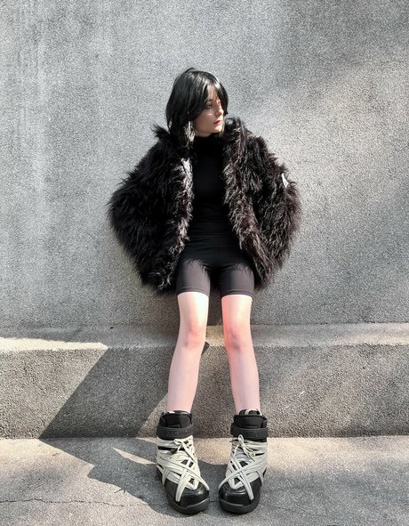 Pitayaq pornographic actress photo