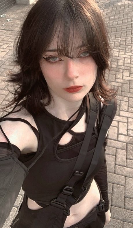 Pitayaq beautiful model gallery