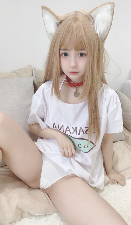 Aninnyan model nude galleries