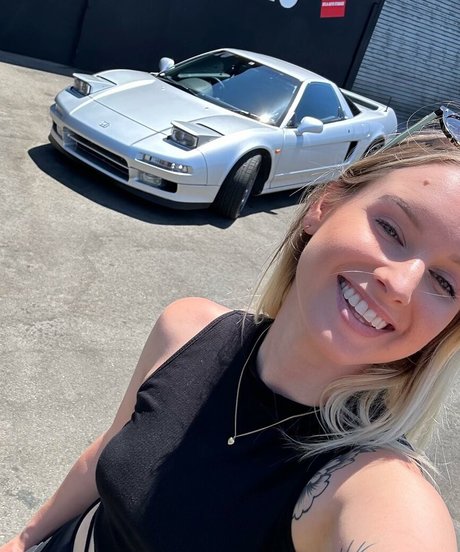 Sonja Reid porn model pic