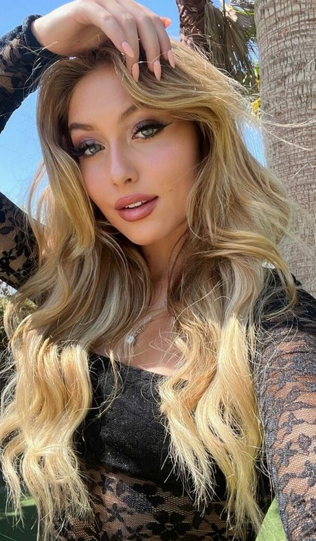 Heloise Hut hd star images