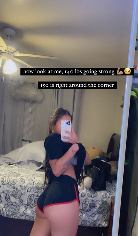 Noheli_ model sexy galleries