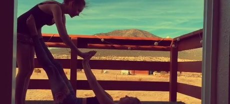 Willow Shields nudes pornstar gallery