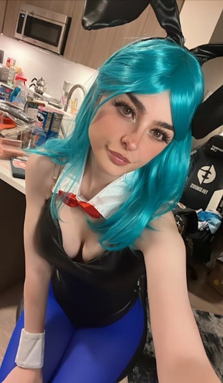 Aruuu model perfect photos