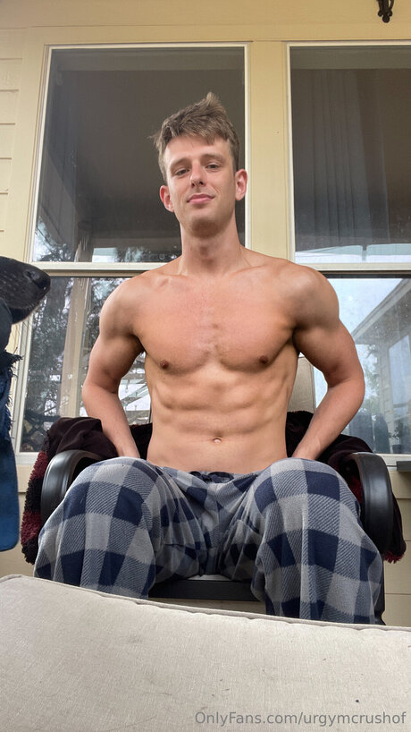 Urgymcrushof model art pics