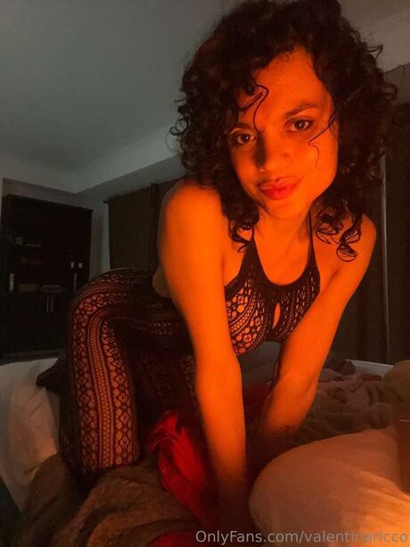 Valentinaricco model best photo