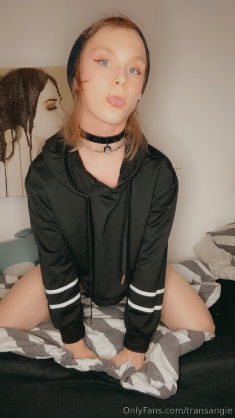 Transangie star sex img