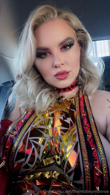 Themotleymonroe porn star image