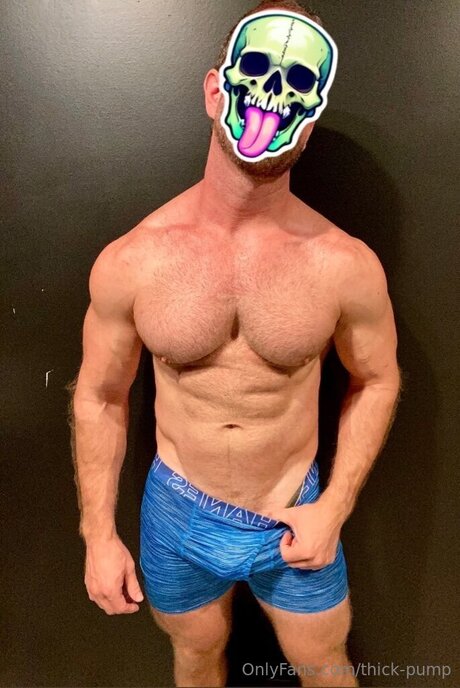 Thick Pump star adult archive