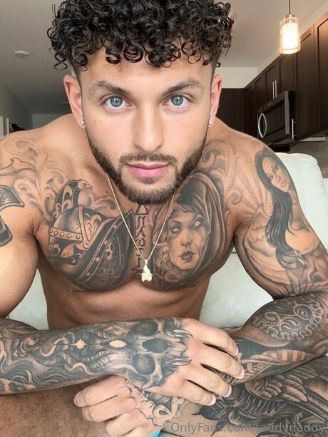 Taddydaddy star pornographic photo