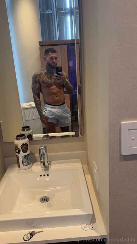 Taddydaddy erotic model photos