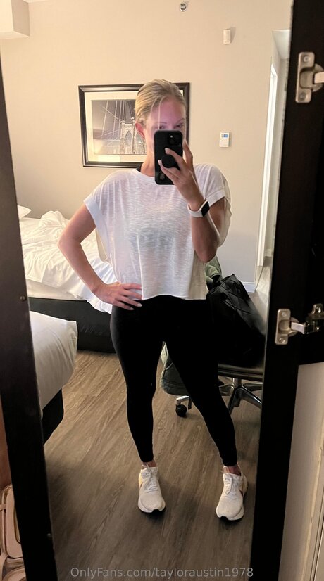 Tayloraustin1978 model pornographic galleries