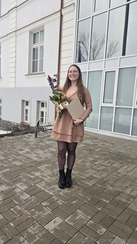 Studentmi exclusive star photos