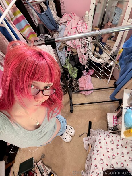 Sonnikuza erotic actress archive