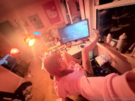 Sonnikuza beautiful actress image