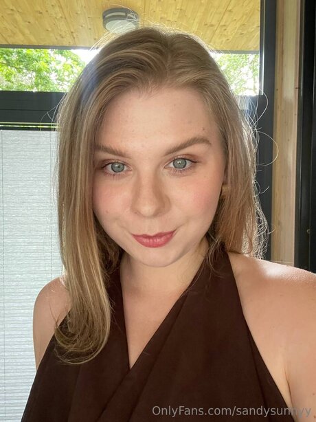 Sandysunnyy model sex pic